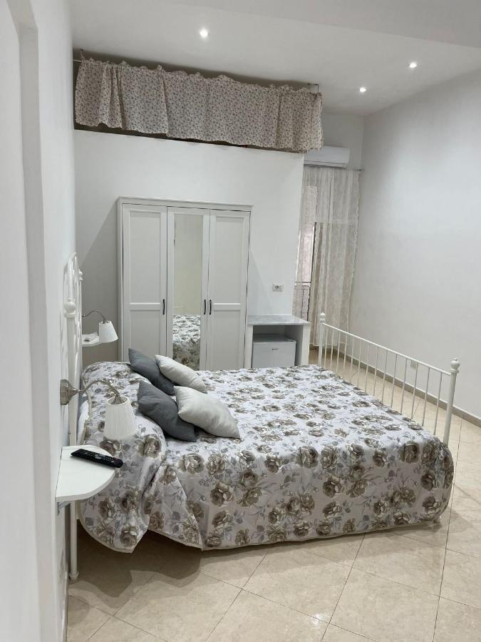 نابولي B&B Nonna Concettina المظهر الخارجي الصورة